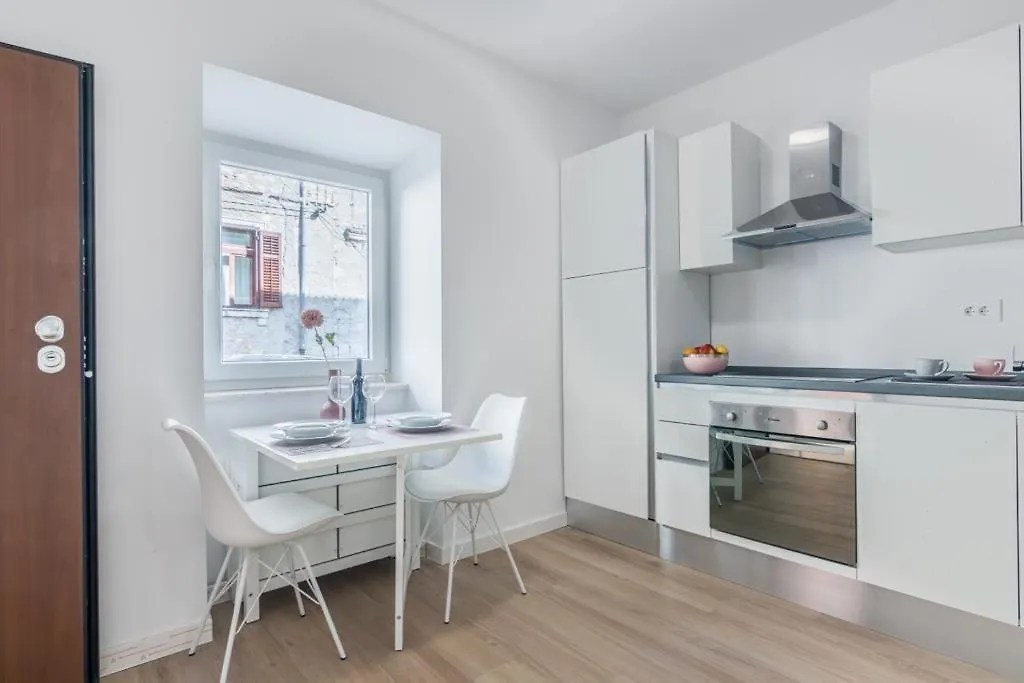 Apartment Klara Free Parking, Center Pula 0*,